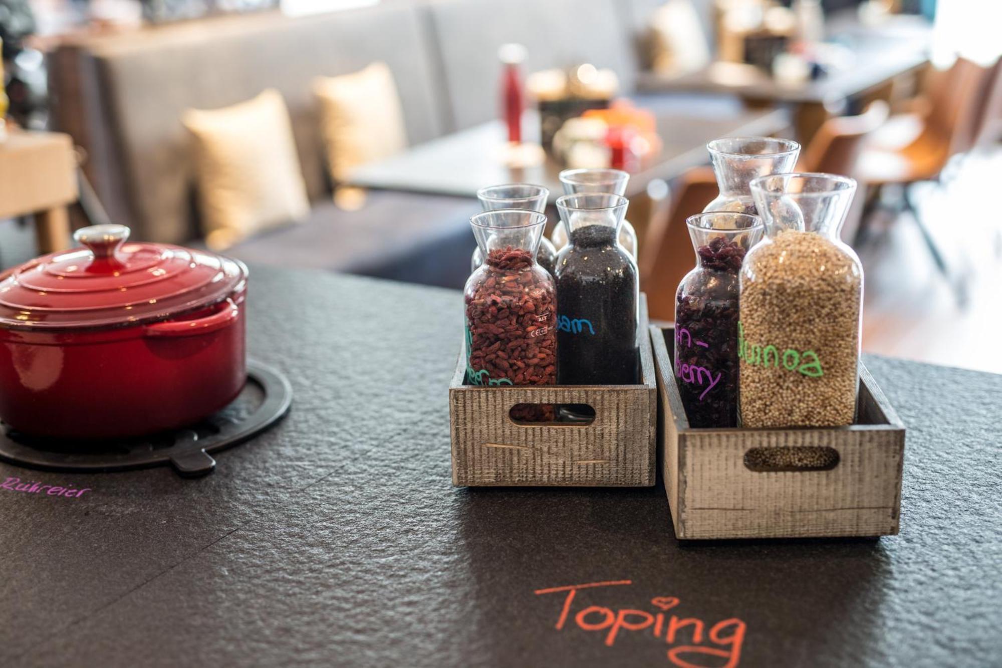 Holiday Inn - The Niu, Saddle Fuerth By Ihg Exteriér fotografie