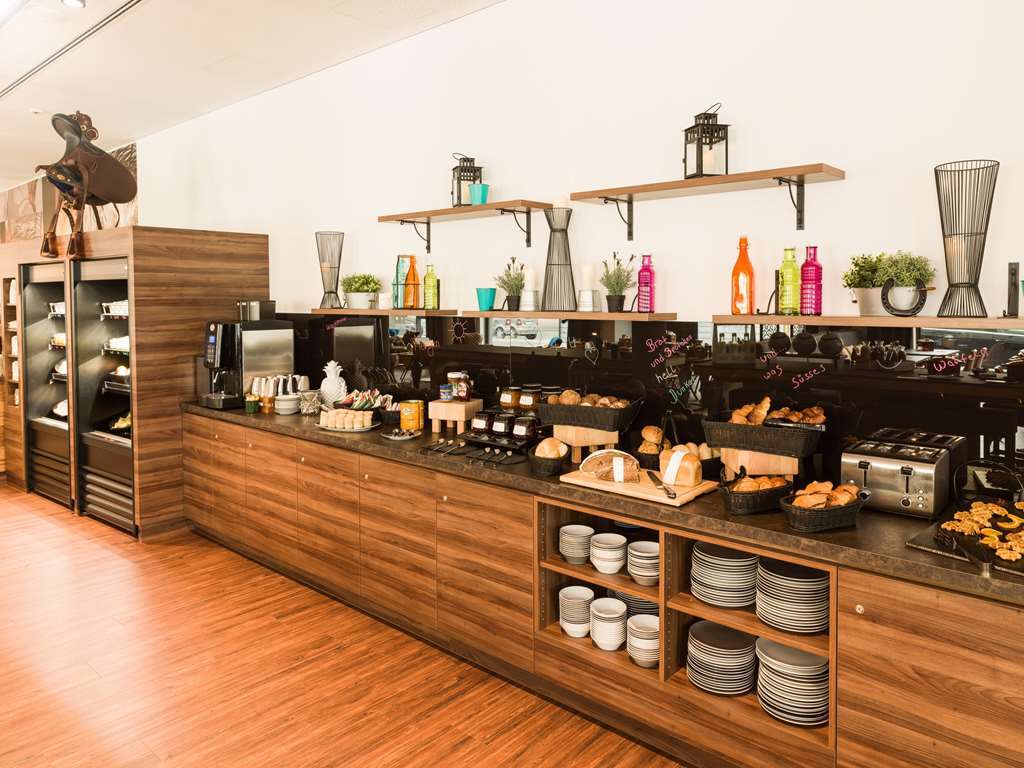 Holiday Inn - The Niu, Saddle Fuerth By Ihg Restaurace fotografie